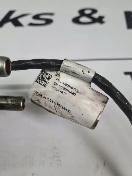 Sensor AdBlue usado OEM 23960916 para Volvo Renault image 4