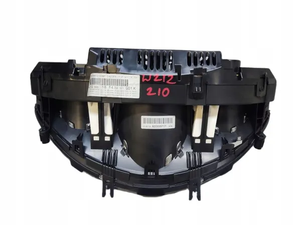 Mercedes E-Klasse W212 W207 2.2 CDI Instrumententafel OEM image 10