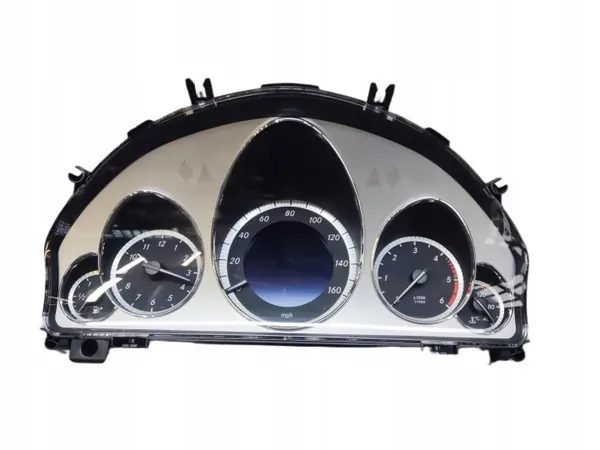 Mercedes E-Klasse W212 W207 2.2 CDI Instrumententafel OEM image 5