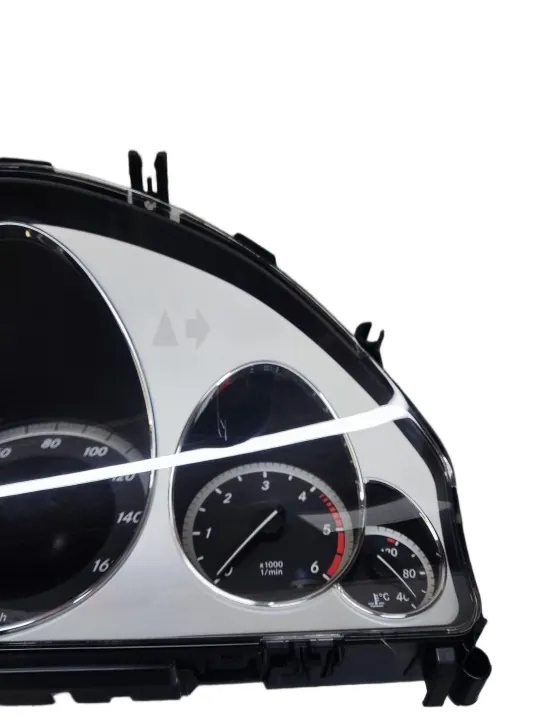 Mercedes E-Klasse W212 W207 2.2 CDI Instrumententafel OEM image 6