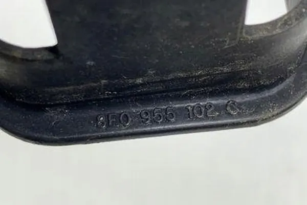 Rechter koplampreiniger AUDI A4 CABRIO 8E0955102C image 2