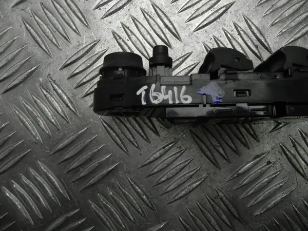 Raamopenerknop BMW 5 2009 9122111 image 3