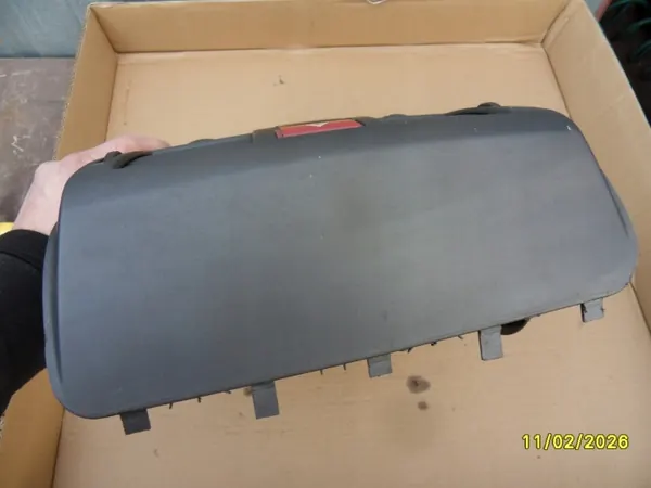 Grelha de ventilação central Hyundai Getz OEM image 5