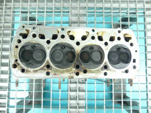 Culata Skoda OEM 047103373H 1.4 MPI 60CV image 9