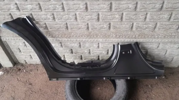 Garde-boue arrière droit Volvo XC60 II OEM 3223i3isjjssjs image 5