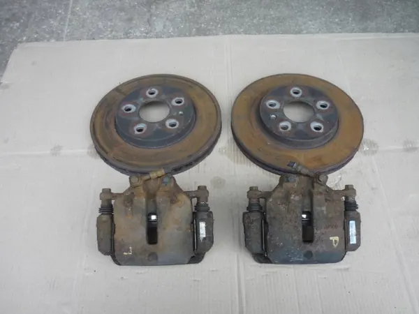 Pinças e discos dianteiros OEM 13219199/13219198 image 2