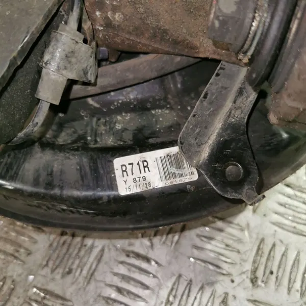 Lexus RX 450H 2020 Taka pyörännavetta OEM UTO33644 image 8