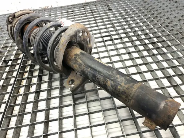 Ammortizzatore Anteriore Destro Audi A3 8P 2.0 Hatchback 03-13 image 3