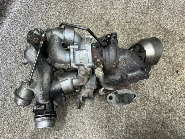 Conjunto de turbocompresores W204 2.2 CDI Biturbo 651 image 2