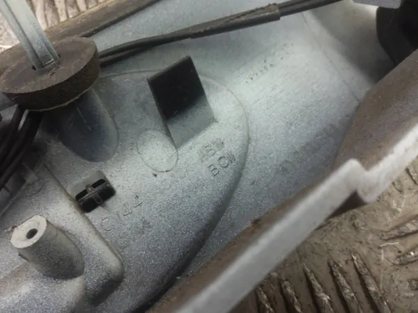 Ford Kuga MK2 Heckklappenblende OEM CV44-S43404-ABW image 9