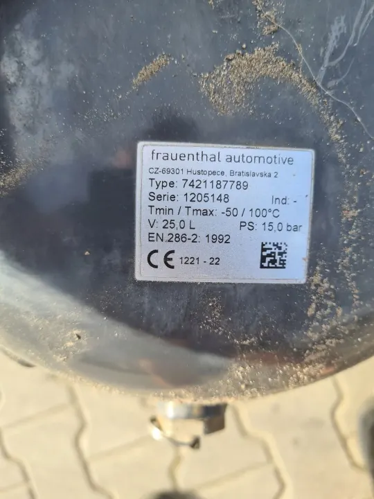 Tanque de ar 25L OEM 7421187789 para Renault Volvo image 3
