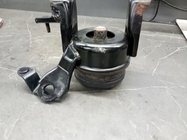 Supporto Motore Anteriore TOYOTA COROLLA VERSO (_E12_) 1230527020 image 4