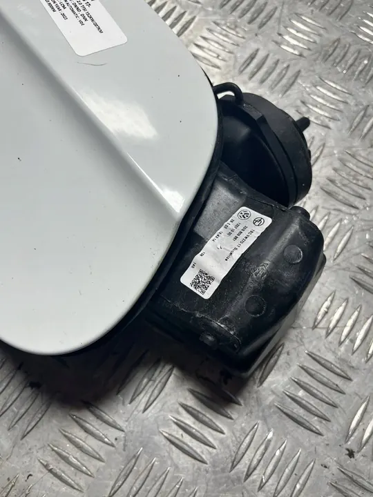 Capuchon de carburant Volkswagen Polo 2G 2GS809857 image 2