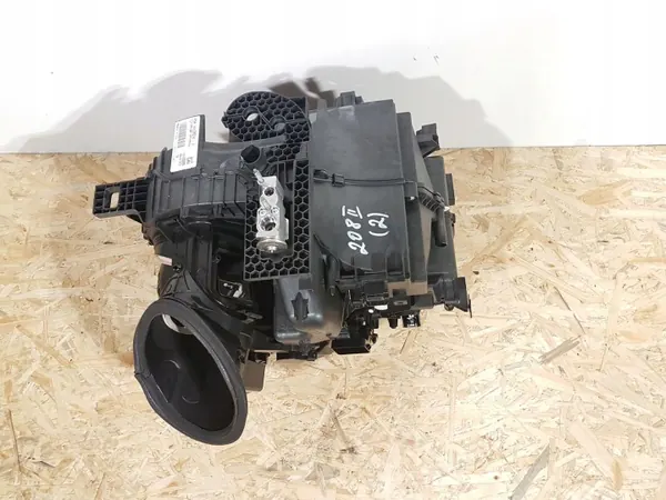 Peugeot 208 airco verdamper OEM 9826065380 - Gebruikt image 3
