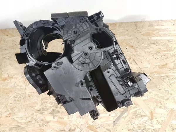 Peugeot 208 airco verdamper OEM 9826065380 - Gebruikt image 4