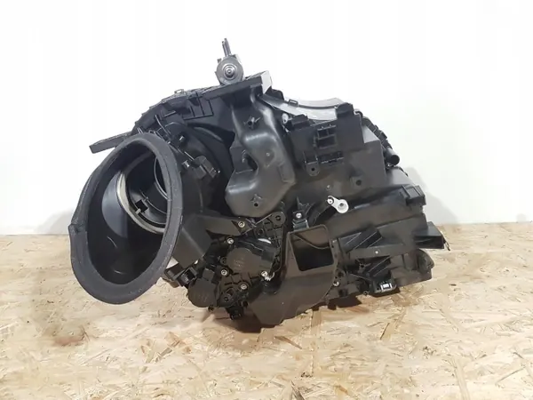 Peugeot 208 airco verdamper OEM 9826065380 - Gebruikt image 6