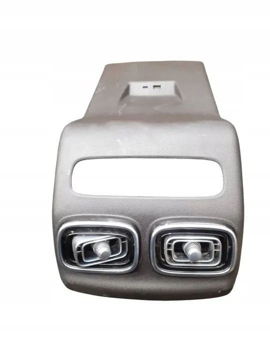 Grelha USB OEM 401091550AA para Chery Omoda 5/C5 image 2