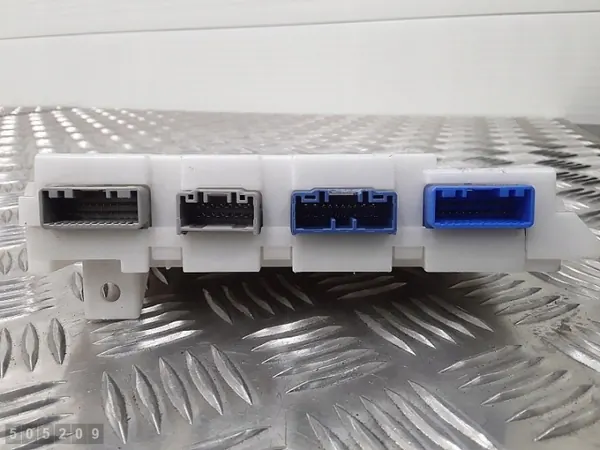 2012 Mazda 3 ECU BDG767560F 2200TD image 3