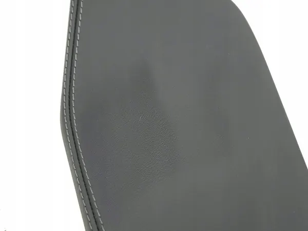 Tesla Model S mittkonsol höger sida OEM 100470501D image 8