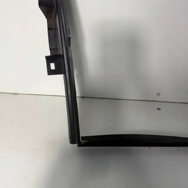 Dacia luftintagsslang OEM 215591160R - Begagnad image 4