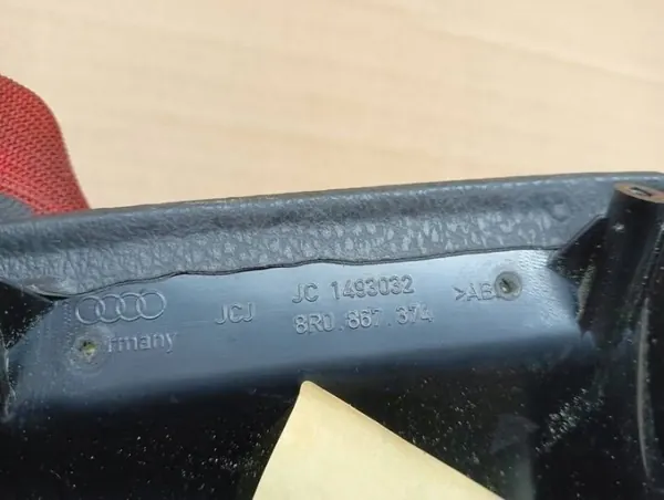 Audi Q5 8R Ovenkäsinoja OEM 8R0867374 Oikea Taka image 6