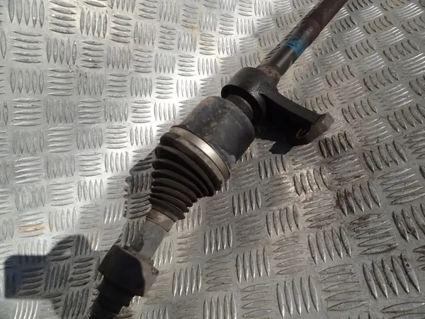 Höger fram axel Kia Sportage SL OE 495012Y060 image 3