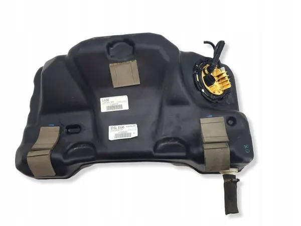 Land Rover Bränsletank OEM GJ32-9K007-GA image 2