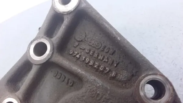 Support Moteur OEM 074198207B pour VW Transporter T4 2.4 D image 5