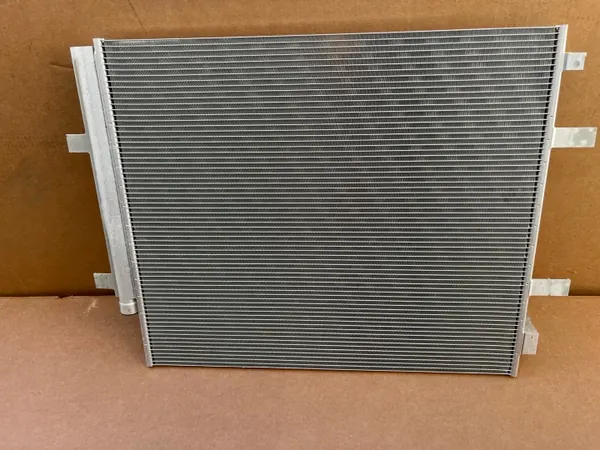 Condenseur AC OEM 1EA816411A pour VW ID.4/ID.3/ID.5 image 5