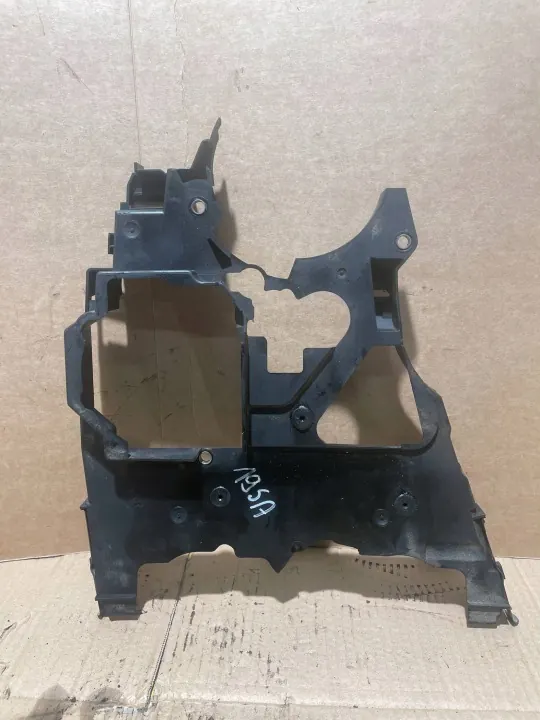 Couvertoir de Distribution Volvo OEM 8627126 V70 II 2.4T image 2