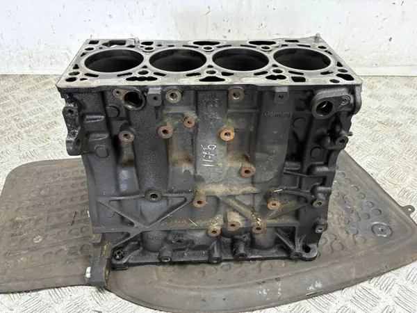 Bloc moteur Volkswagen OE 04L023A d'occasion - Diesel image 2