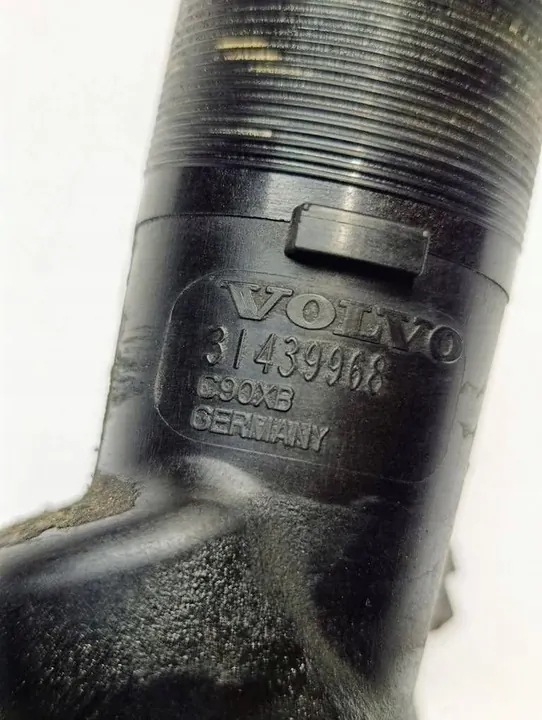 Volvo XC90 2018 Carcasa de termostato 31439968 image 5