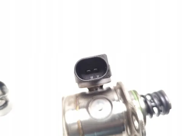 Hochdruckkraftstoffpumpe VW T-Roc 1.5 TSI 150 PS OEM image 5