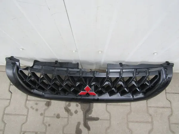 Front Bumper Grill MITSUBISHI PAJERO SPORT 98-2002 OEM image 2