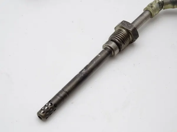 Sensor de Temperatura de Escape Mercedes Sprinter A0009050132 image 3