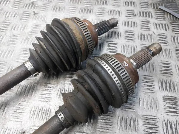 Fram vänster och höger drivaxel Land Rover Freelander I 1.8 16V image 4