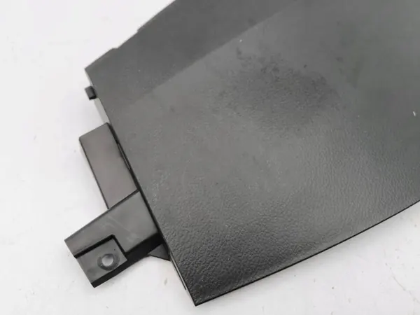 Tunnel-Seitenabdeckung Suzuki Vitara 2019 OEM 7583154P0 image 4