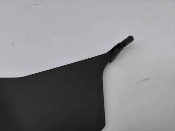 Tunnel-Seitenabdeckung Suzuki Vitara 2019 OEM 7583154P0 image 7