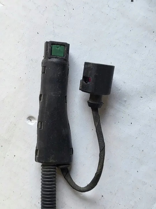 AdBlue-letku OEM 5QA131983A Volkswagen Touran III:lle image 2