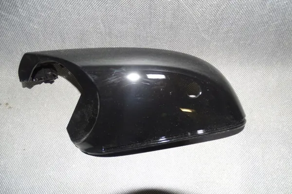 BMW X1 F48 Vasen Peilin Alakansi OEM 232635345 image 2