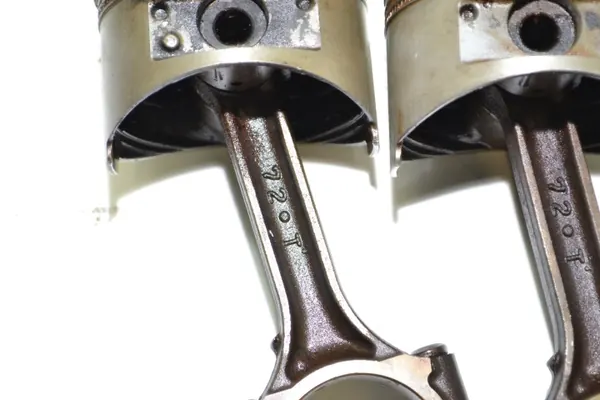 Piston avec Bielle OEM MITSHUBISHI PAJERO II image 4