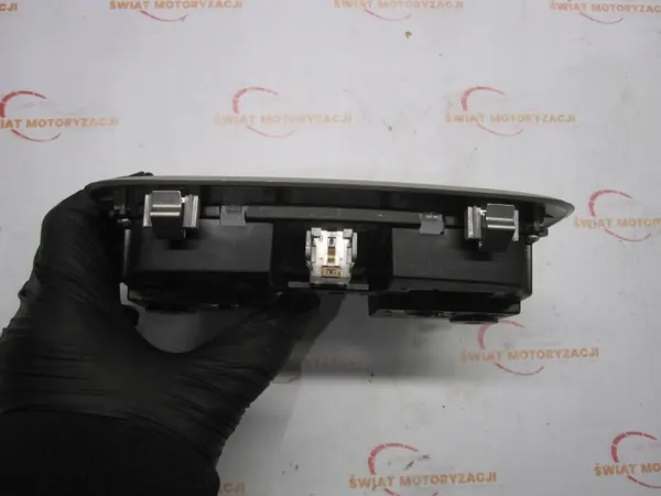 KIA SOUL I 09r Binnenverlichting OEM 92850-2K000 Gebruikt image 3