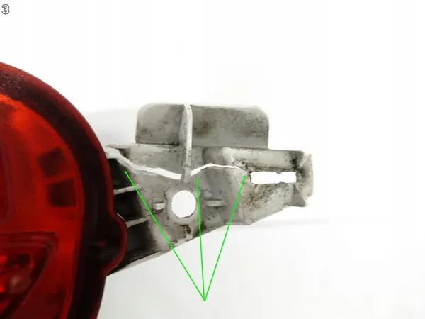 TOYOTA YARIS III LIFT 14-17 FAROL DE NEBLINA TRASEIRO ESQUERDO image 4