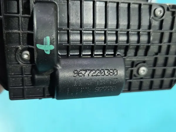 Bagagelås 3PIN Bak 9677220380 Citroen C-Elysee II image 7