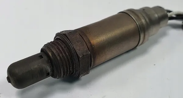 Porsche 986 Boxster Sensor Lambda OEM 98660612601 image 2