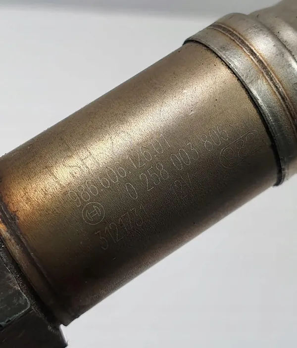 Porsche 986 Boxster Sensor Lambda OEM 98660612601 image 4