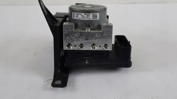 Jeep ABS-pomp OEM 68402423AB - Gebruikte staat image 2
