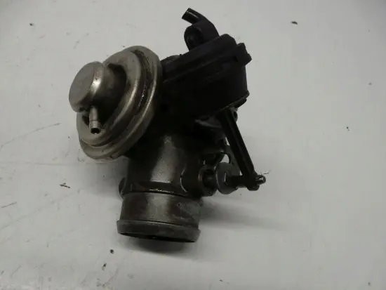EGR-venttiili 074129463A VW LT 35 II 96-06 2.5 TDI image 3