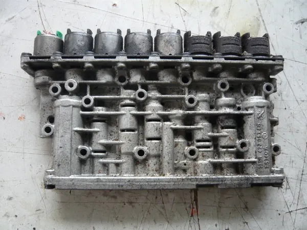 BMW X5 E53 4.4 Hydraulische Controller OEM 1058427063 image 2