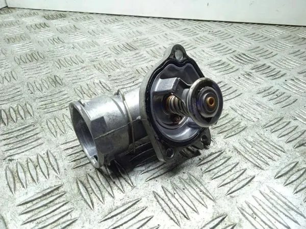 Thermostaat & Behuizing OEM A6422002315 voor Mercedes S-Klasse image 2